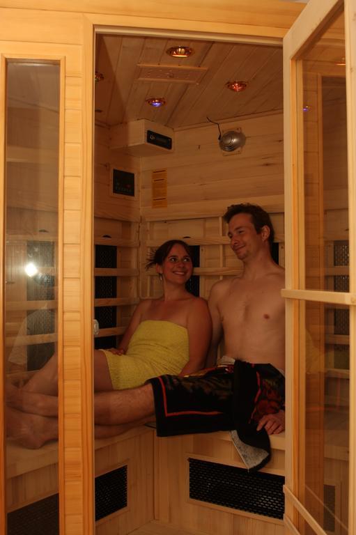 Camping Oase Praha Hotell Zlatníky Eksteriør bilde