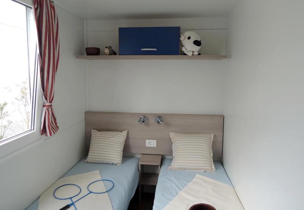 Camping Oase Praha Hotell Zlatníky Rom bilde
