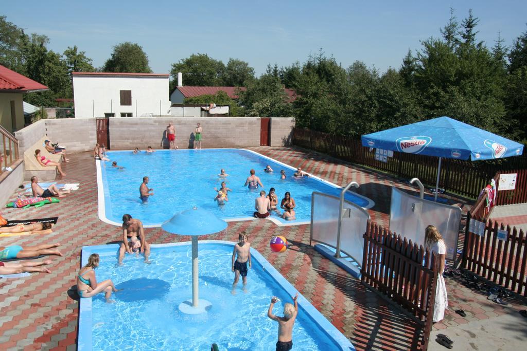 Camping Oase Praha Hotell Zlatníky Eksteriør bilde